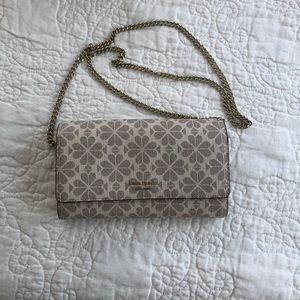 Kate spade purse with chain